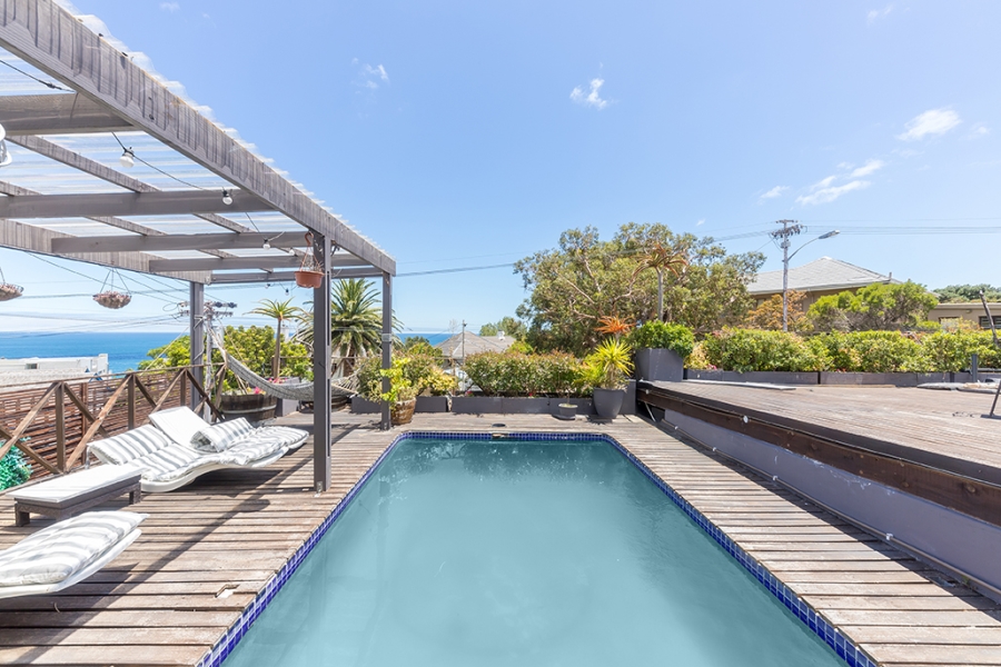 12 Bedroom Property for Sale in Camps Bay Western Cape